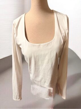 Contour by PacSun Scoop Neck Women's Top with built in bra
